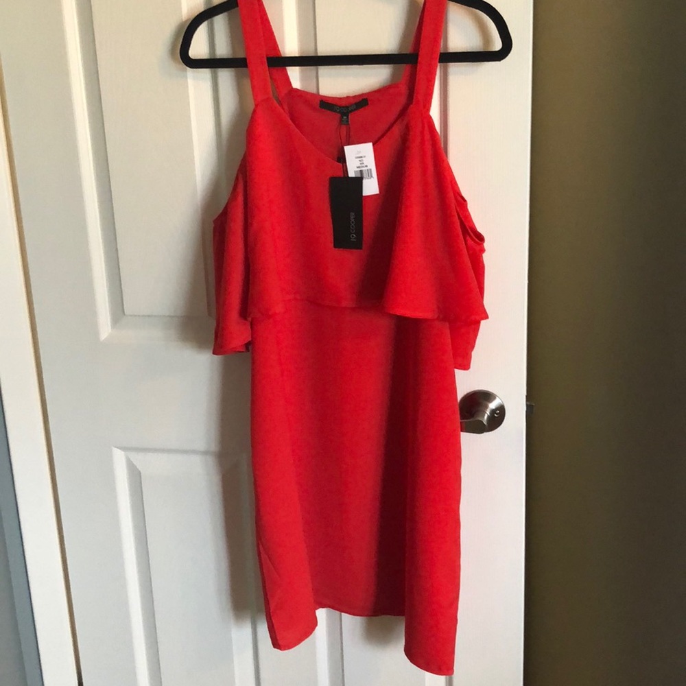 NWT Red Off The Shoulder Shift Dress Medium